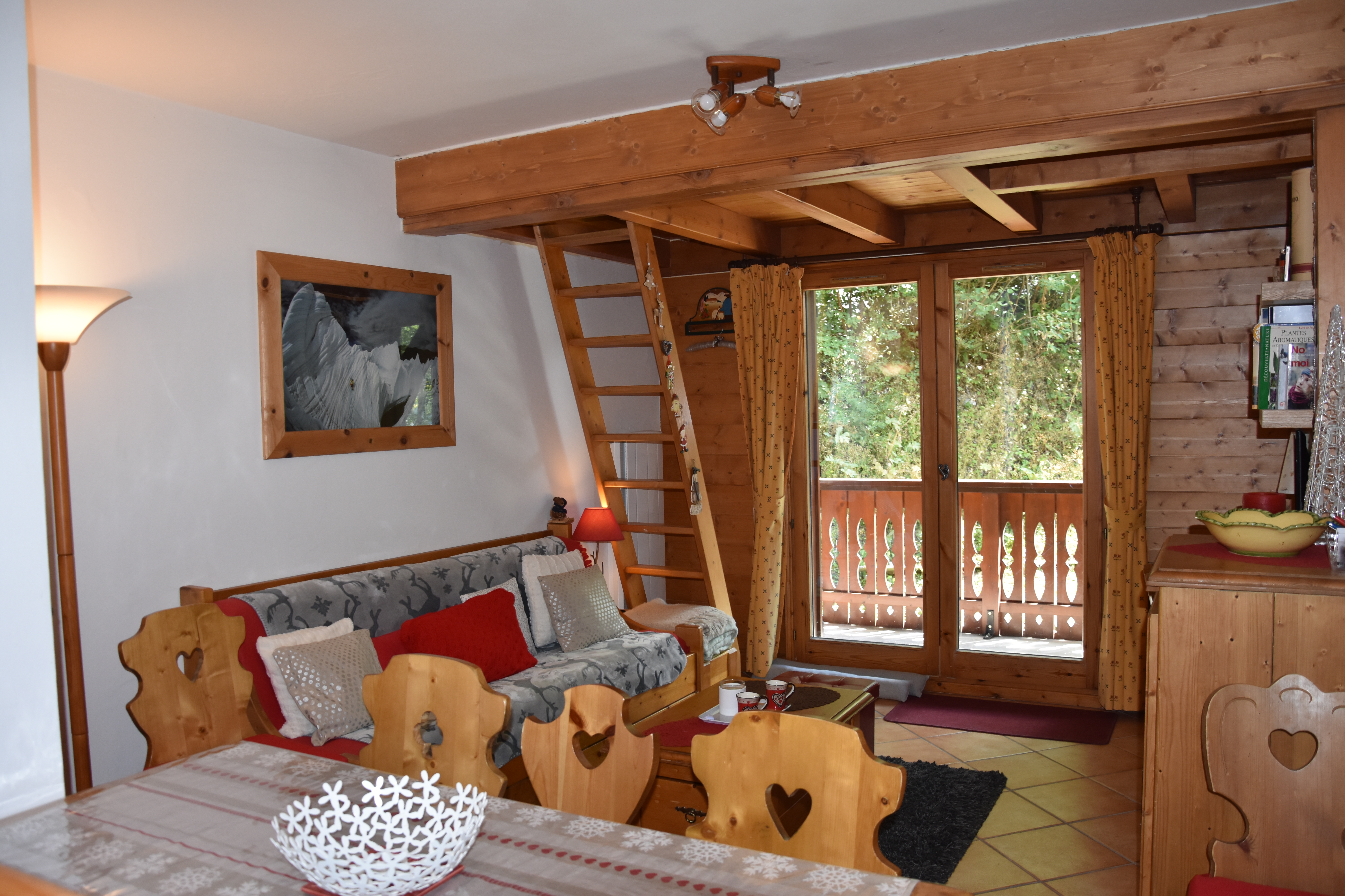 Sale : Cosy interior, mountain charm and atmosphere